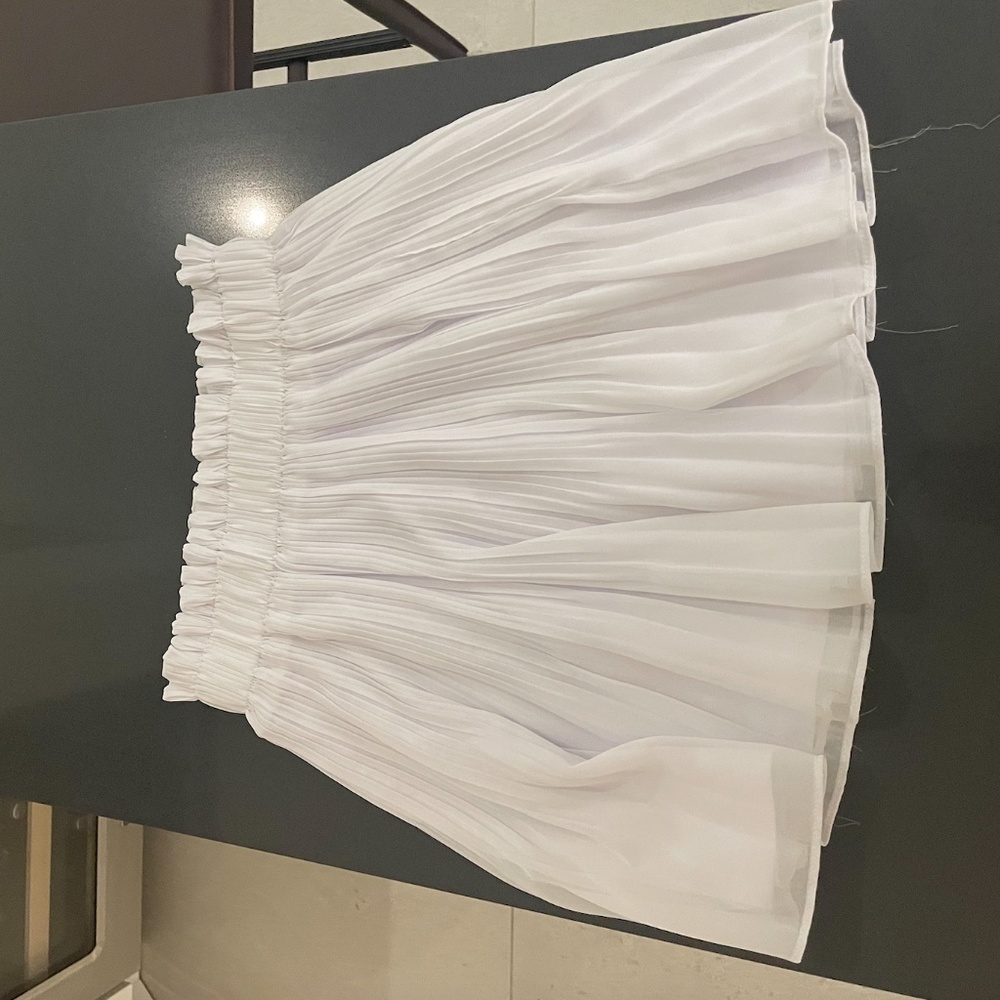 SHEIN White Ruffle Skirt